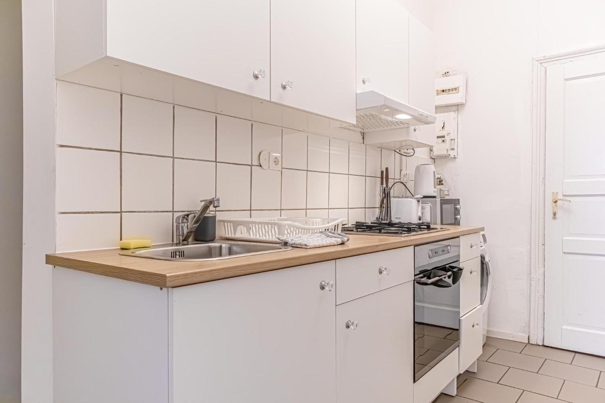 Budget-Friendly 2Br Apt With Great Location Apartment Vienna Luaran gambar