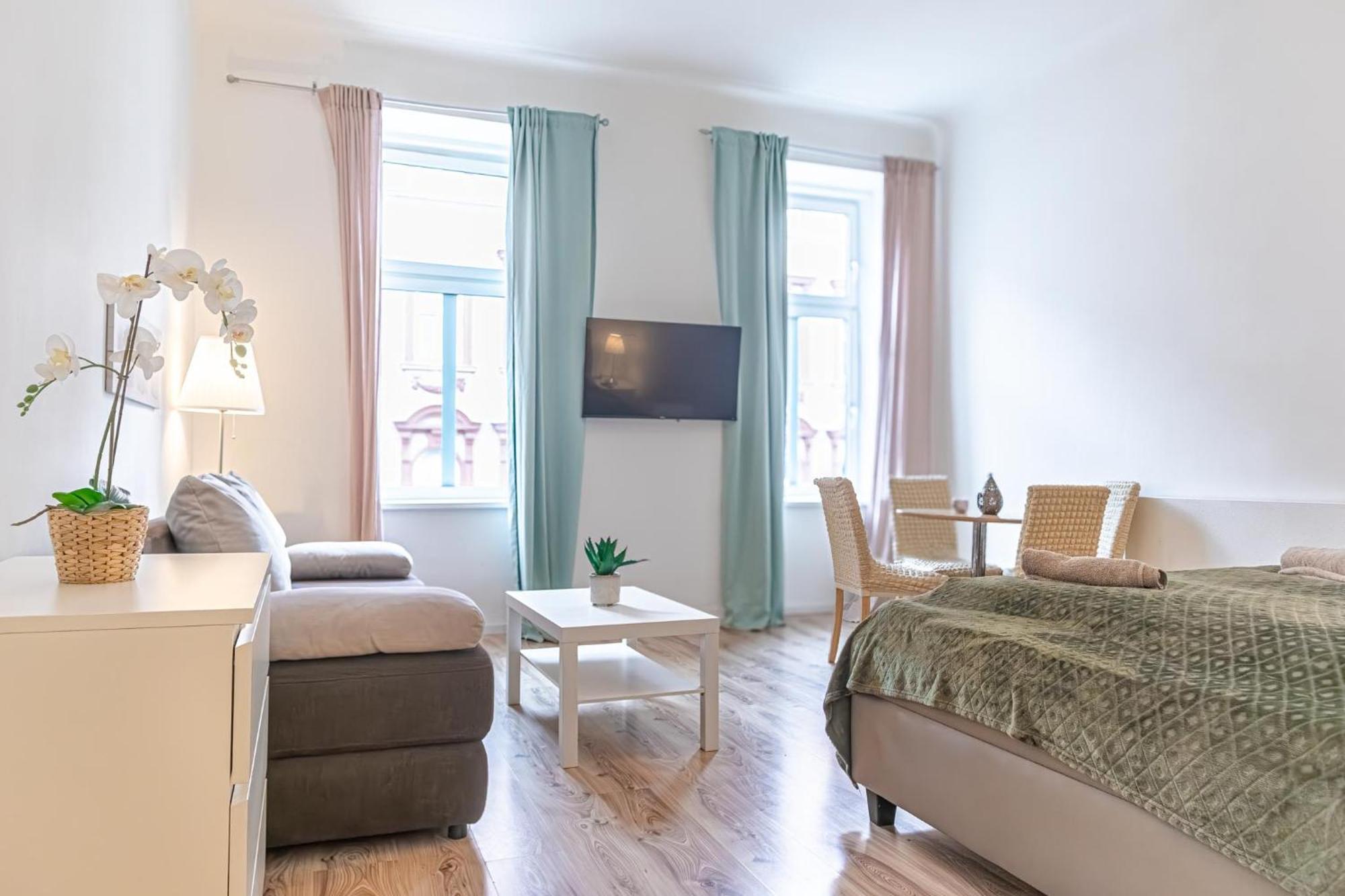 Budget-Friendly 2Br Apt With Great Location Apartment Vienna Luaran gambar
