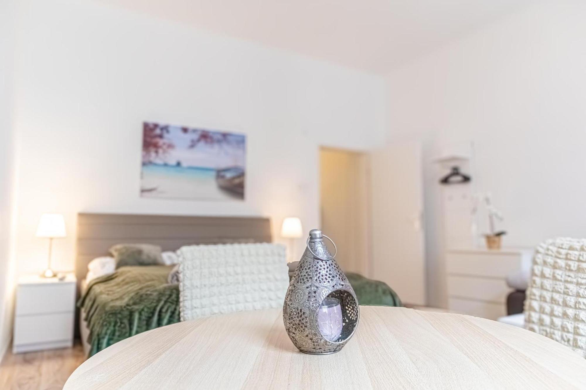 Budget-Friendly 2Br Apt With Great Location Apartment Vienna Luaran gambar